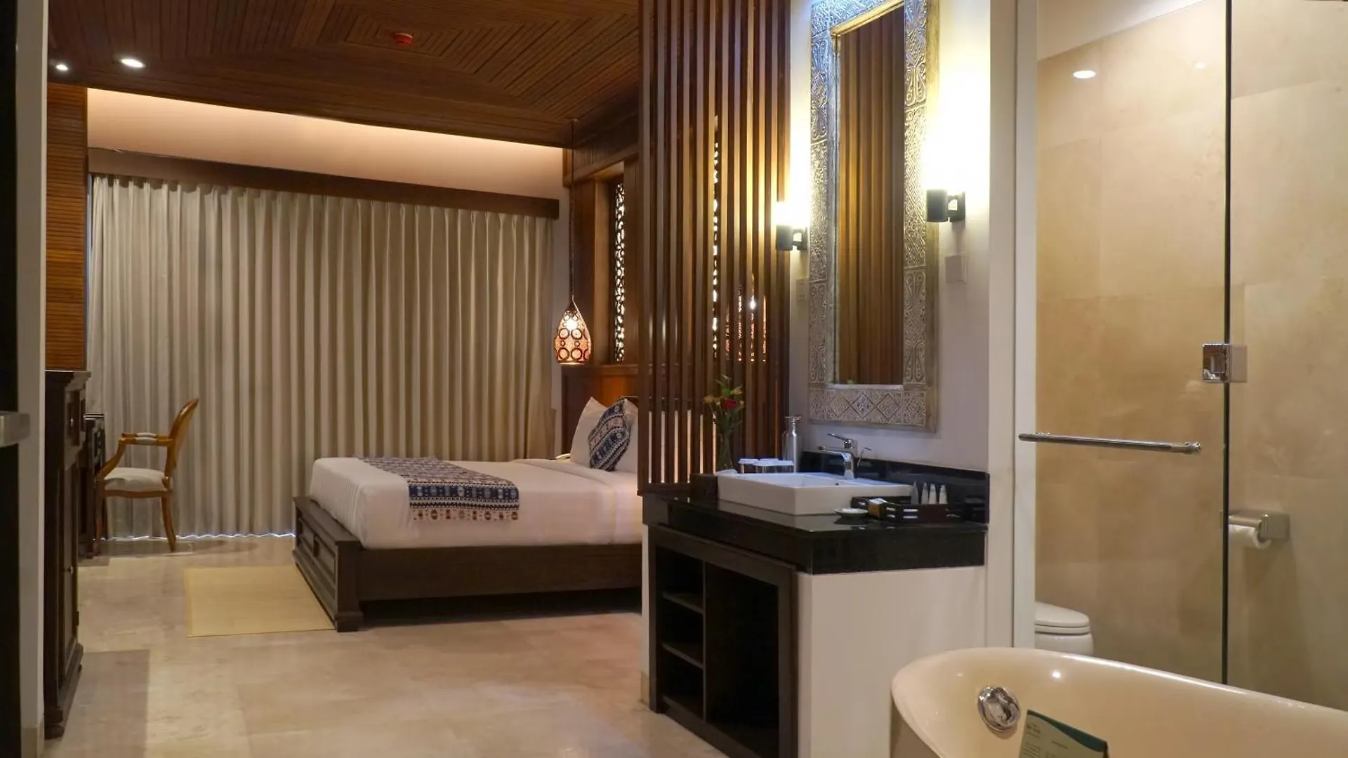 Bali Tropic Resort & Spa - Chse Certified Nusa Dua  5*, Nusa Dua (Bali)